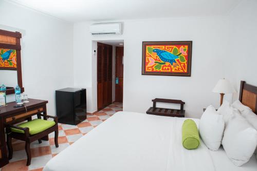 Télévision ou salle de divertissement dans l'établissement Grand Decameron Panama, A Trademark All Inclusive Resort