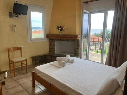 Gallery image of Blue Sea Studios in Limenaria