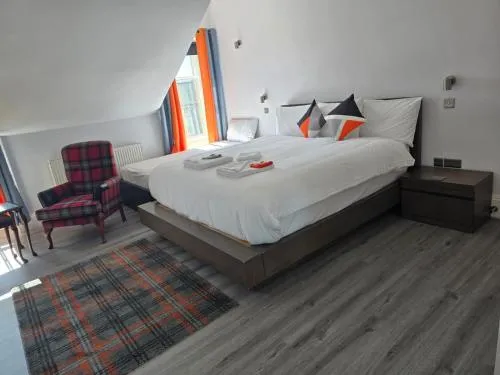 Mayfield Suites photo 65