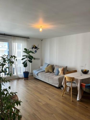 Nid douillet équipé à Saint-Ouen