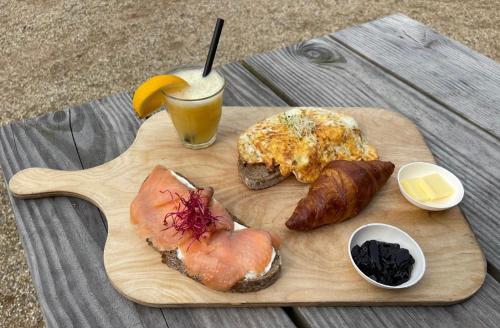 Jídlo v apartmánu nebo okolí