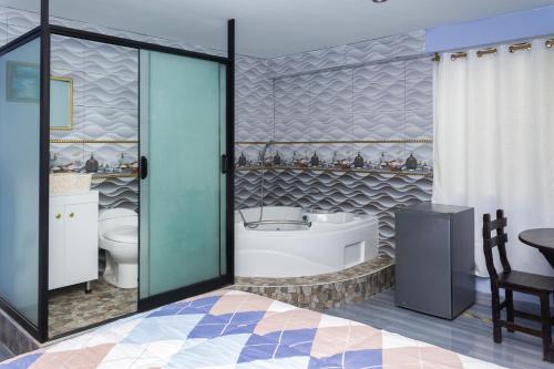 Koupelna v ubytování TRANSFER VIP HOSTEL