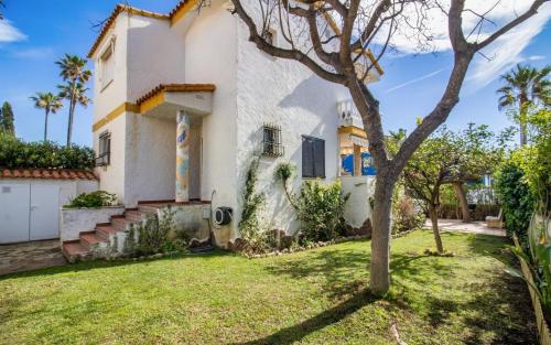 Villa de 3 dormitorios con jardin y barbacoa ALBERT VILLAS