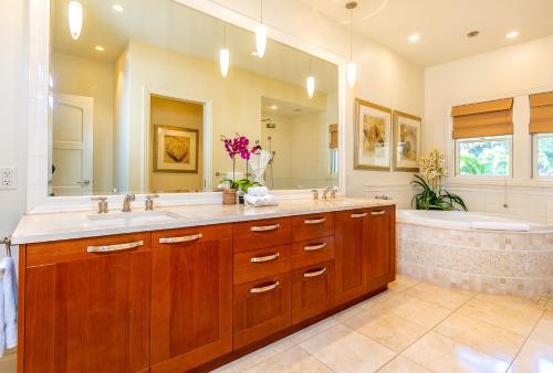 Hoolei 12-4 by Coldwell Banker Island Vacations photo 3