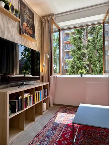 LURO Apartments - City Life Nest