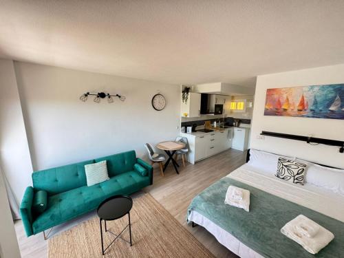 Benalmadena Minerva Deluxe Apartment