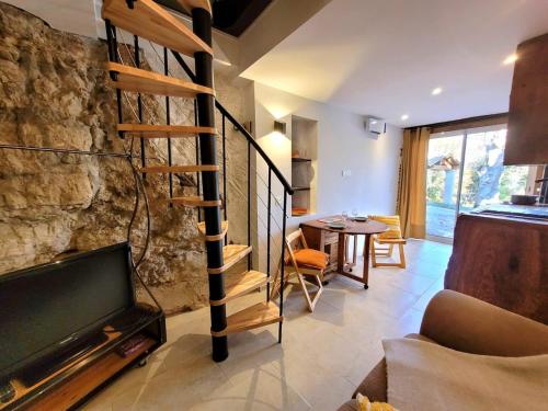 Appartement Sillans la cascade village historique