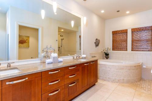 Hoolei 24-4 by Coldwell Banker Island Vacations photo 3