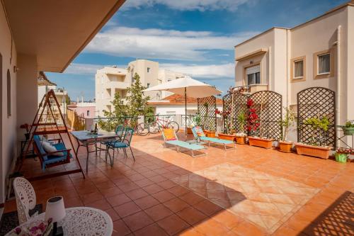 THE VERANDA OF CHANIA