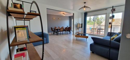 T4 Rare dans le centre d'Aix,terrace, parking, elevator