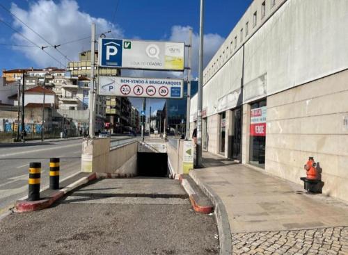 Khu vực xung quanh gần căn hộ