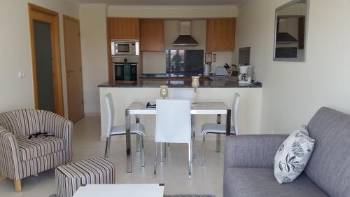 Vista das Ondas Apartamento 205 B2 - Olhos de Agua
