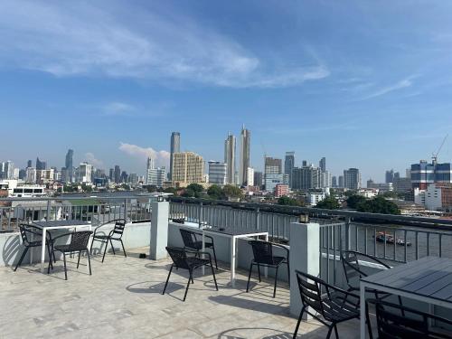 Nespecifikovaný výhled na destinaci Bangkok nebo výhled na město při pohledu z hostelu