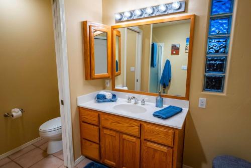 O baie la Indian Cliffs Getaway 3 bedroom with pool