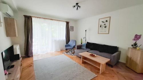 Május 1 apartman