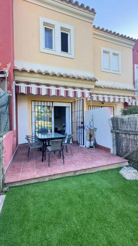 Adosado Cigüeñas IV-Islantilla Golf