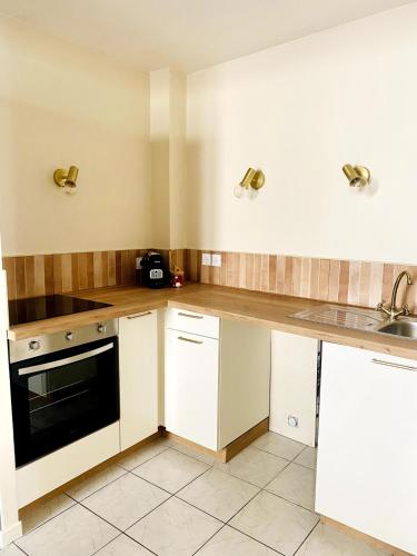 Photo de la galerie de l'établissement Charmant T2 au cœur de Nîmes, à Nîmes