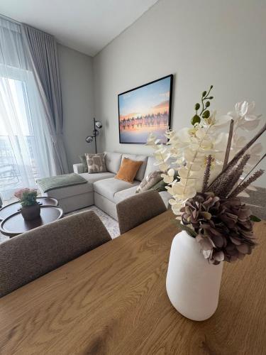 Gorgeous 2BR Etihad Arena Yas