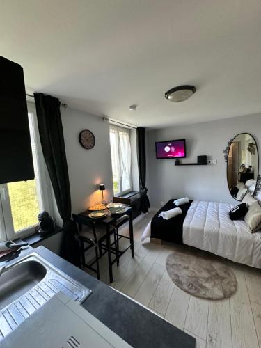 Le Cosy De La Gare 3