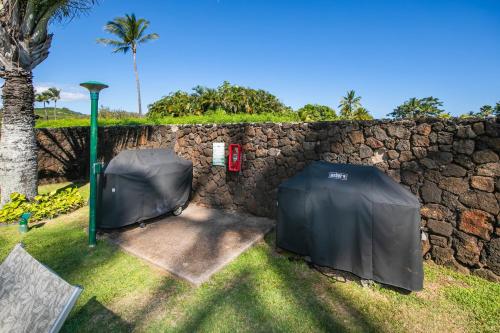 Κήπος έξω από το Kauai Regency at Poipu Kai #711 by Coldwell Banker Island Vacations