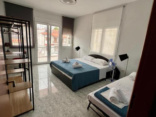 PELEKAN rooms and apartments afroditi 31