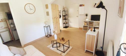 Charmant studio proche mer avec piscine