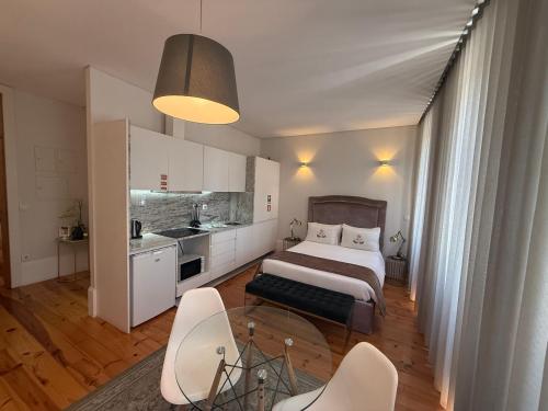 ML Apartments Republic