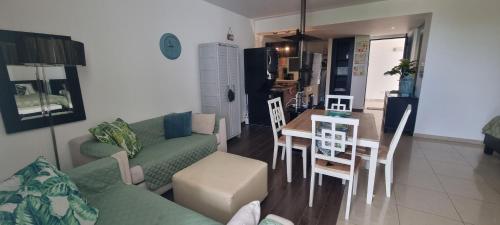 Estudio con vista al jardìn en Town Center Playa Blanca Panama