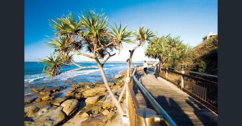 Gallery image of Beachside Escape - Beaches, Dining & Coastal Vibes in Caloundra