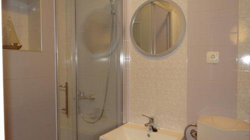 Koupelna v ubytování B&B Buzolic