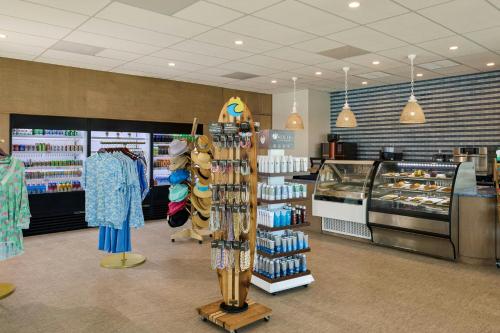 a store with a display of merchandise in a store at Palmetto Marriott Resort & Spa in Palmetto
