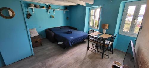 Panoramic Seaview & Sunset Studio in Old Town