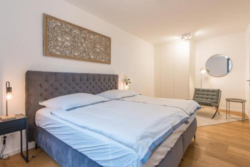 Ένα ή περισσότερα κρεβάτια σε δωμάτιο στο Schlossberg Maisonette NEU Terrasse Ausblick
