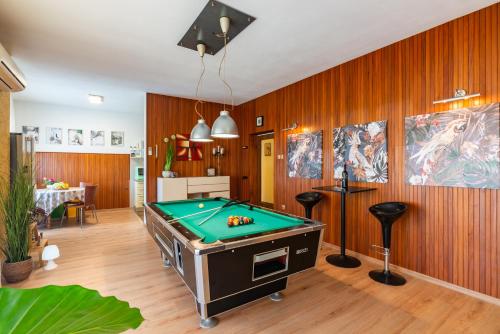 Superior Apartment with private Pool