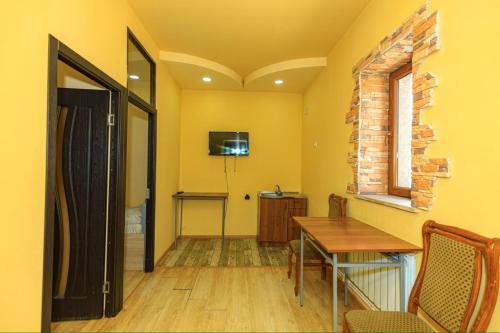 Gallery image of Alpina Hotel Yerevan in Yerevan
