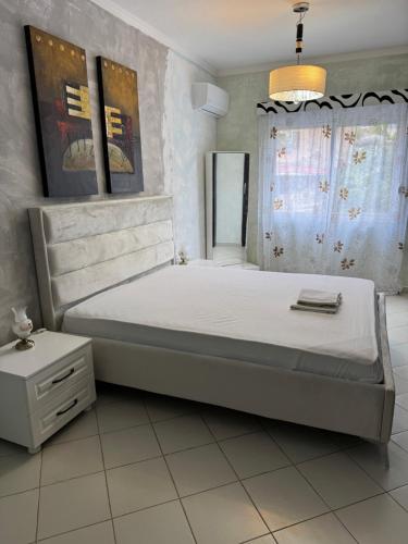 Rosa Apartment