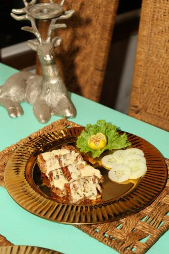 Еда / где поесть недалеко от курортного отеля