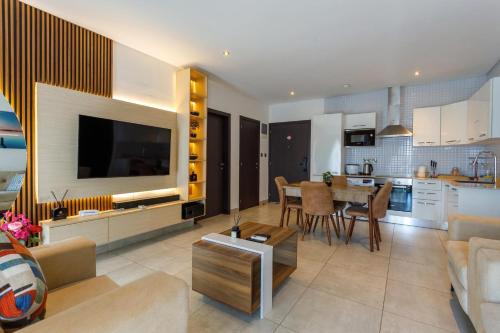 Bays Accra City Luxury Lodge at The Signature Apartments