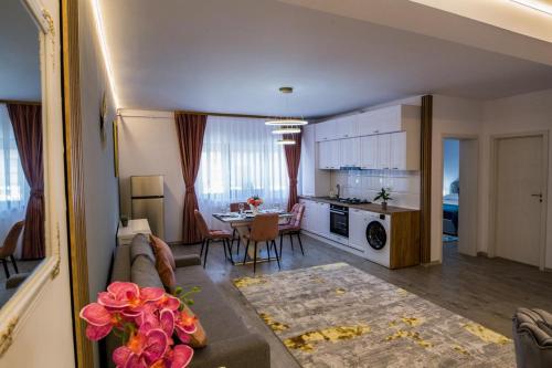 Η κουζίνα ή μικρή κουζίνα στο Apartament Domus Regis