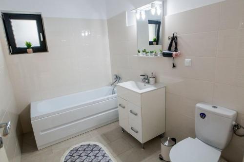 Ένα μπάνιο στο Apartament Domus Regis