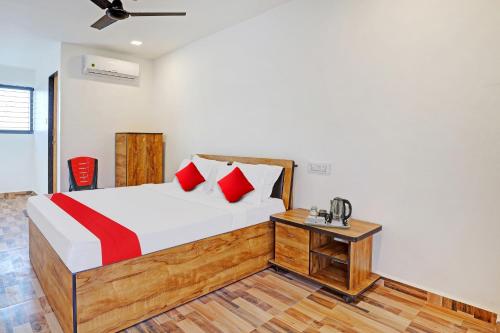 Gallery image of Hotel O Krishna Palace in Surat