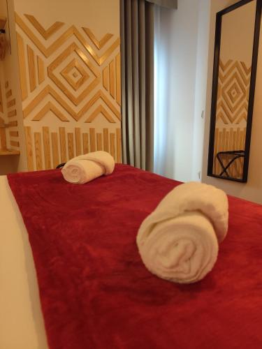 Кровать или кровати в номере Bacalhoeiros 125 Hotel