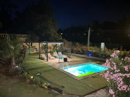 GRIMAUD-Maison 4 Pers - Piscine