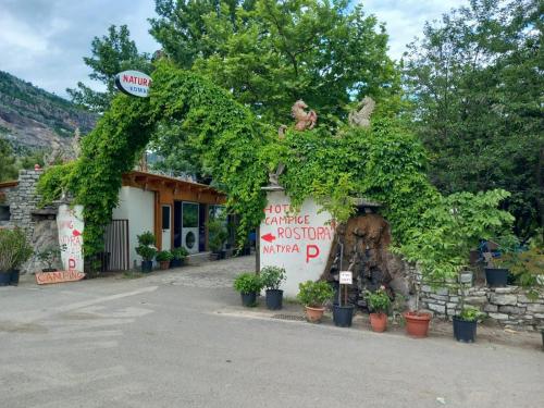 Gallery image of Guest House Natura Komani Lake in Koman