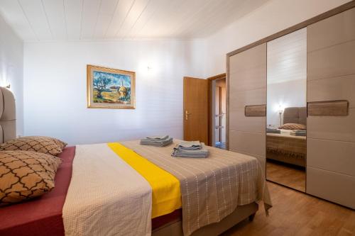Giường trong phòng chung tại Guesthouse VillaIstra