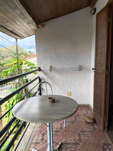 Balkoni atau teres di Sefiroh Hostel