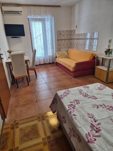 Posteľ alebo postele v izbe v ubytovaní Apartmens Špiko 2