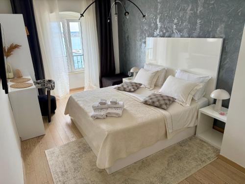 Postel nebo postele na pokoji v ubytování B&B Skyfall