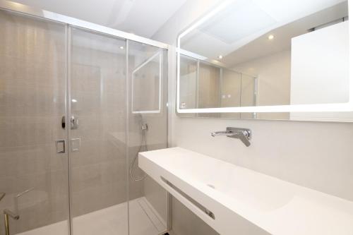 Estepona Port Studio-Apartment ARIELLA