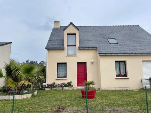 Maison entre mer et port